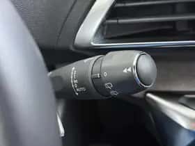Peugeot 3008 (2022) thumbnail 30