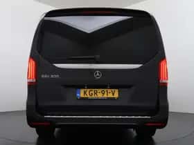 Mercedes-Benz EQV (2021) thumbnail 10