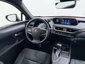 Lexus UX (2019) thumbnail 22