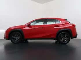 Lexus UX (2019) thumbnail 5