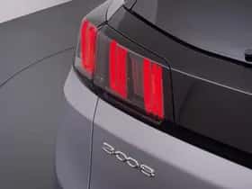 Peugeot 3008 (2022) thumbnail 3
