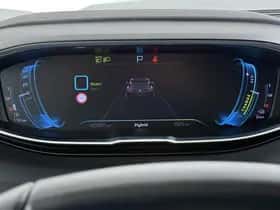 Peugeot 3008 (2022) thumbnail 32
