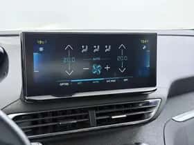 Peugeot 3008 (2022) thumbnail 34