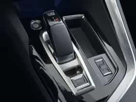 Peugeot 3008 (2022) thumbnail 40