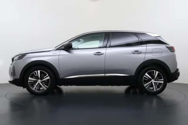 Peugeot 3008 (2022) thumbnail 6
