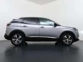 Peugeot 3008 (2022) thumbnail 10