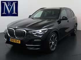 BMW X5 (2021)