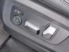BMW X5 (2021) thumbnail 25