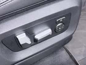 BMW X5 (2021) thumbnail 52