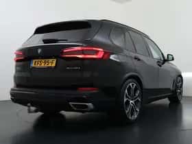 BMW X5 (2021) thumbnail 8
