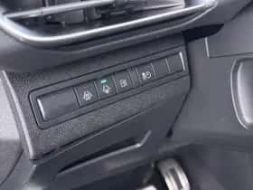 Peugeot 3008 (2023) thumbnail 22