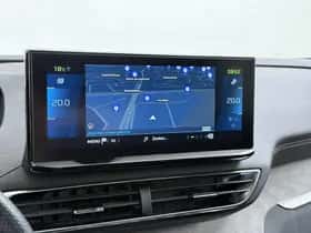 Peugeot 3008 (2023) thumbnail 38