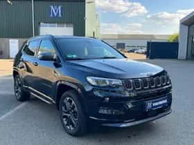 Jeep Compass (2022) thumbnail 3