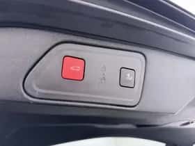 Peugeot 3008 (2023) thumbnail 14