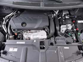 Peugeot 3008 (2023) thumbnail 17