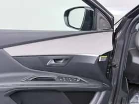 Peugeot 3008 (2023) thumbnail 18