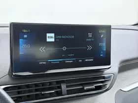 Peugeot 3008 (2023) thumbnail 36
