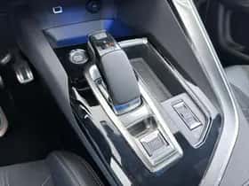 Peugeot 3008 (2023) thumbnail 43
