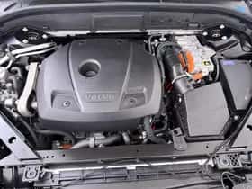 Volvo XC60 (2024) thumbnail 16
