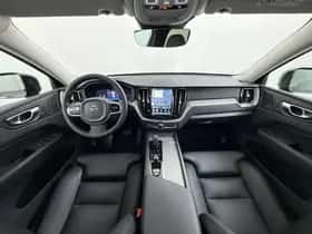 Volvo XC60 (2024) thumbnail 26