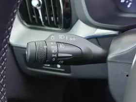 Volvo XC60 (2024) thumbnail 29