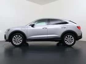 Audi Q3 (2022) thumbnail 5