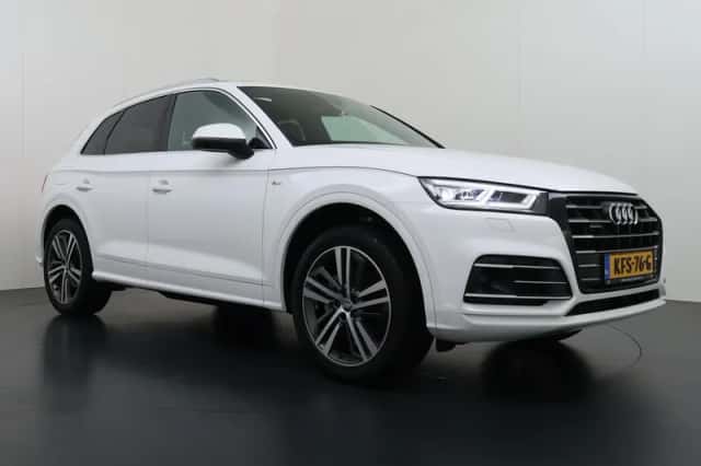 Audi Q5 (2021) thumbnail 4