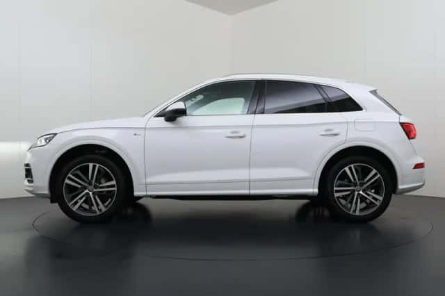 Audi Q5 (2021) thumbnail 6