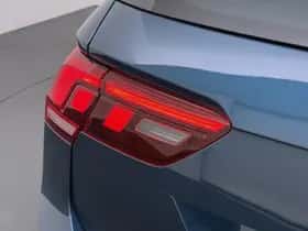 Volkswagen Tiguan (2022) thumbnail 2