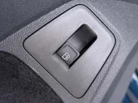 Volkswagen Tiguan (2022) thumbnail 18