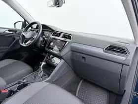 Volkswagen Tiguan (2022) thumbnail 44