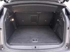 Peugeot 3008 (2023) thumbnail 11