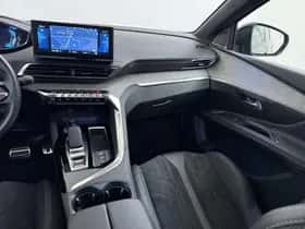 Peugeot 3008 (2023) thumbnail 28