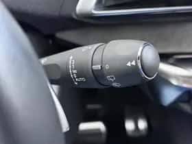 Peugeot 3008 (2023) thumbnail 32