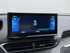 Peugeot 3008 (2023) thumbnail 38