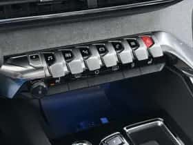 Peugeot 3008 (2023) thumbnail 41