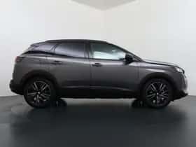 Peugeot 3008 (2023) thumbnail 9
