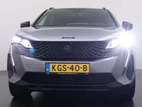 Peugeot 3008 (2022) thumbnail 4