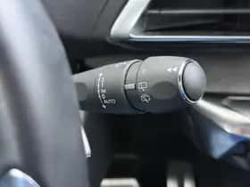 Peugeot 3008 (2022) thumbnail 31