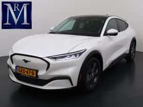 Ford Mustang (2022) thumbnail 1
