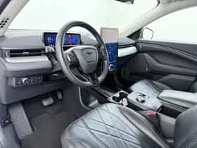 Ford Mustang (2022) thumbnail 17