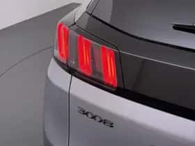 Peugeot 3008 (2023) thumbnail 2