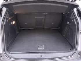 Peugeot 3008 (2023) thumbnail 11