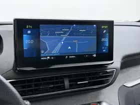 Peugeot 3008 (2023) thumbnail 38