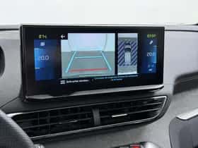 Peugeot 3008 (2023) thumbnail 41