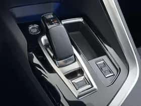 Peugeot 3008 (2023) thumbnail 43