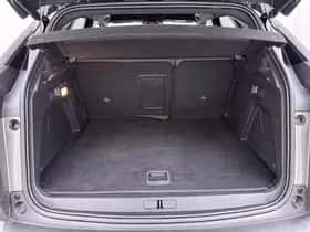 Peugeot 3008 (2023) thumbnail 11