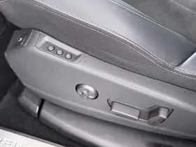 Peugeot 3008 (2023) thumbnail 20