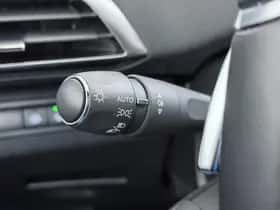 Peugeot 3008 (2023) thumbnail 29