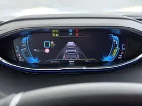 Peugeot 3008 (2023) thumbnail 34